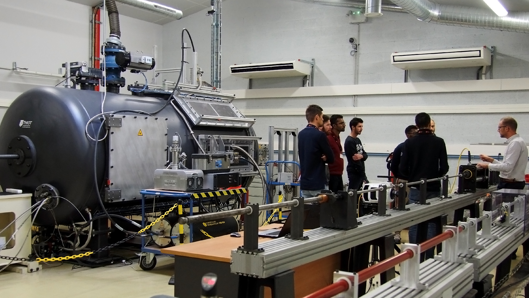 Formation en physique des chocs et dynamique des matériaux