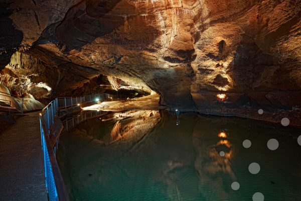 Grottes de Lacave
